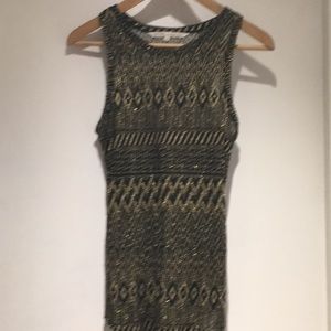Rachel Roy Black & Gold Top Size Medium